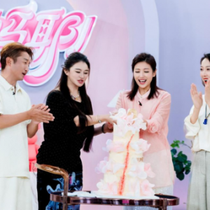 《妈耶！》开播，邹市明冉莹颖爆料“三胎家庭”的崩溃时刻！