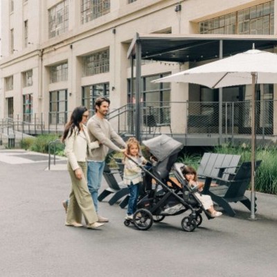 UPPAbaby：重新定义育儿生活的高端婴儿推车品牌